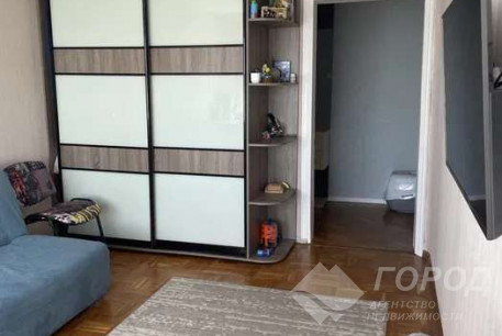 Продам 2-х кімнатну квартиру, Дергачевский р-н, Солоницевка пгт., Код: 228974/4