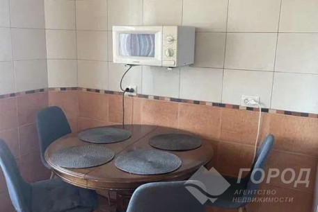 Продам 2-х кімнатну квартиру, Дергачевский р-н, Солоницевка пгт., Код: 228974/4