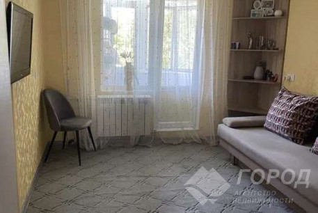 Продам 2-х кімнатну квартиру, Дергачевский р-н, Солоницевка пгт., Код: 228974/4