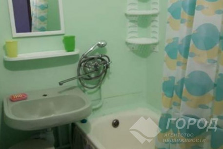 Продам 1-кімнатну квартиру, ХТЗ, Пролетарская метро (Индустриальная), Код: 230187/117