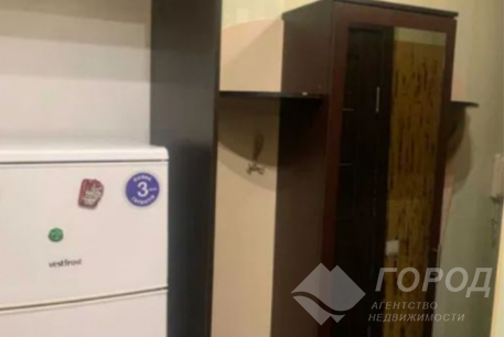 Продам гостинку, Центральный рынок, Код: 230187/80