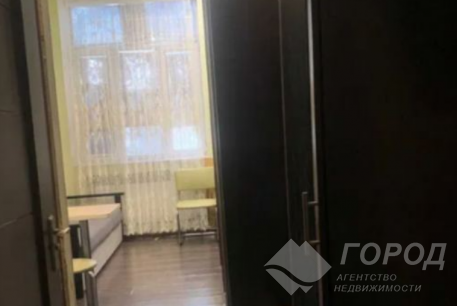 Продам гостинку, Центральный рынок, Код: 230187/80