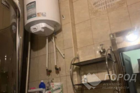 Продам гостинку, Центральный рынок, Код: 230187/80