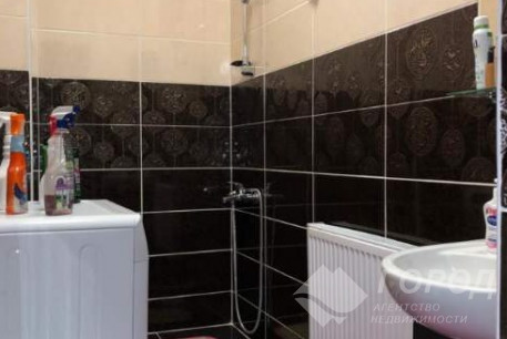 Продам 2-х кімнатну квартиру в новобудові, Центральный рынок, Код: 230187/99