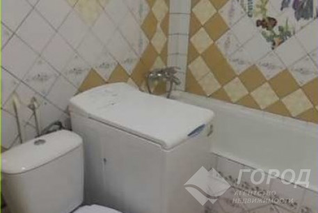 Продам 2-х кімнатну квартиру, ХТЗ, Код: 231776/56