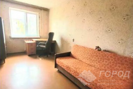 Продам 2-х кімнатну квартиру, ХТЗ, Код: 231776/56