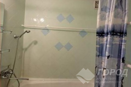 Продам 2-х кімнатну квартиру, Сосновая Горка, Код: 231776/68