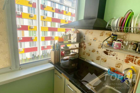 Продам 2-х кімнатну квартиру, Салтовка, Академика Павлова метро, Код: 232504/131