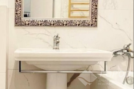 Продам 3-х кімнатну квартиру в новобудові, Центр, Код: 232504/183
