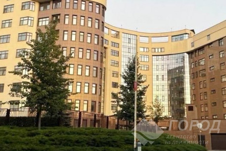 Продам 3-х кімнатну квартиру в новобудові, Центр, Код: 232504/183