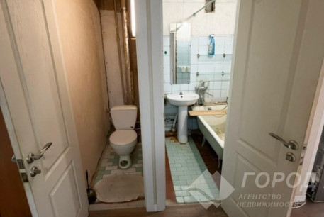 Продам 2-х кімнатну квартиру, Рогань, Код: 232504/184