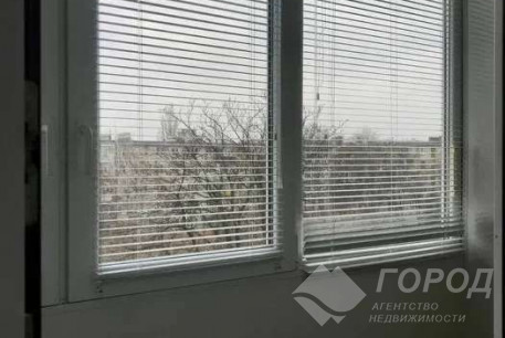 Продам 1-кімнатну квартиру, Новые дома, Армейская метро (Советской Армии), Код: 240396/7