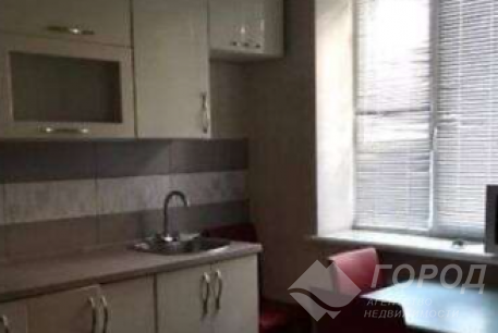 Продам 1-кімнатну квартиру, Центральный рынок, Южный вокзал метро, Код: 240428/16