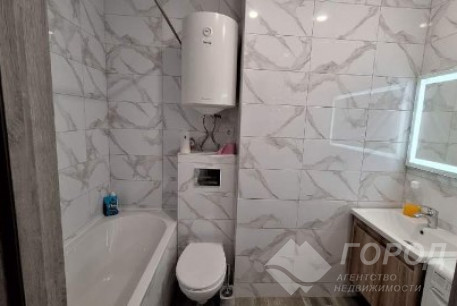 Продам 1-кімнатну квартиру в новобудові, Новые дома, Код: 241550/58