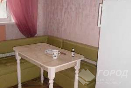 Продам 1-кімнатну квартиру, Гагарина проспект, Защитников Украины метро (Площадь Восстания), Код: 244289/16