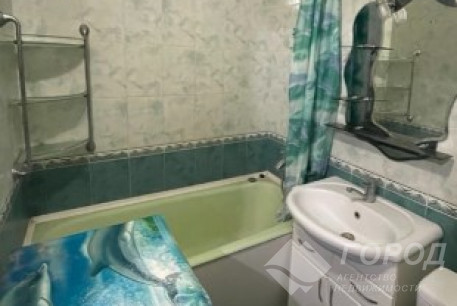 Продам 1-кімнатну квартиру, Рогань, Роганский ж/м, Код: 245191/51