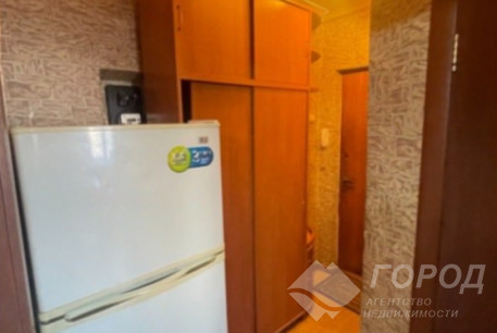 Продам 1-кімнатну квартиру, Центральный рынок, Код: 245191/57