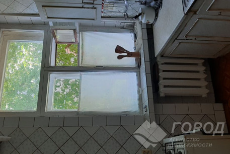 Продам 3-х кімнатну квартиру, ХТЗ, Код: 245994/4