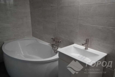 Продам 2-х кімнатну квартиру в новобудові, Алексеевка, Код: 252336/8