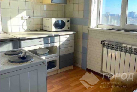 Продам 2-х кімнатну квартиру, Рогань, Код: 257306/116