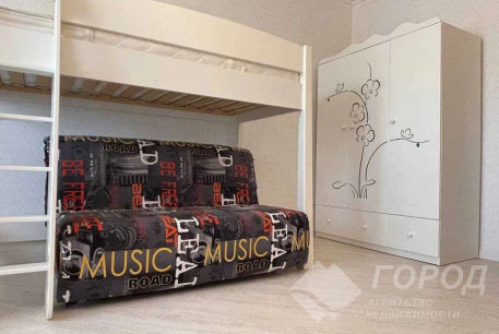 Продам 3-х кімнатну квартиру, Сосновая Горка, Научная метро, Код: 259893/3