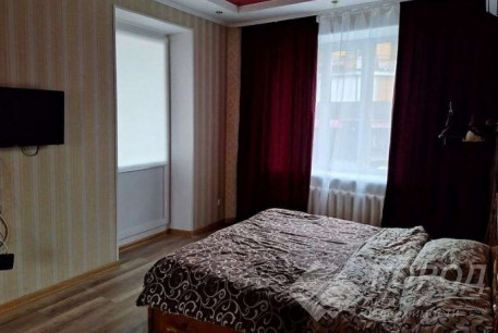 Сдам 2-х кімнатну квартиру, Центр, Ярослава Мудрого пл., Код: 260217/8