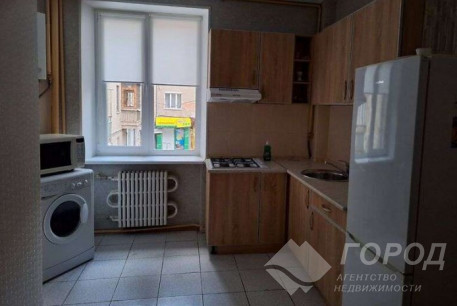 Сдам 2-х кімнатну квартиру, Центр, Ярослава Мудрого пл., Код: 260217/8