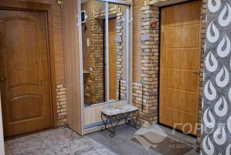 Продам 2-х кімнатну квартиру, Гагарина проспект, Проспект Гагарина метро, Код: 260217/9