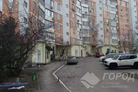 Продам 2-х кімнатну квартиру, Гагарина проспект, Проспект Гагарина метро, Код: 260267/10