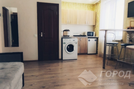 Продам 1-кімнатну квартиру в новобудові, Центральный рынок, Код: 261393/34
