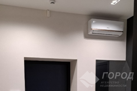 Продам 1-кімнатну квартиру в новобудові, Центр, Код: 264679/66