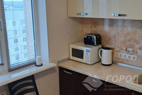 Продам 2-х кімнатну квартиру, Павлово поле, Код: 264679/76