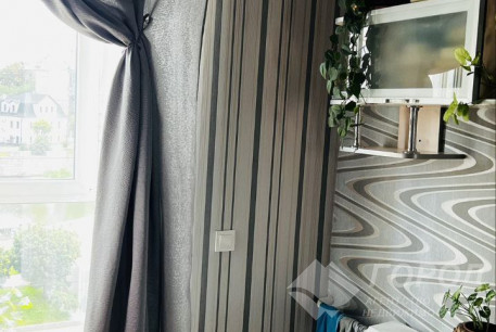 Продам 2-х кімнатну квартиру, Центр, Код: 264679/77