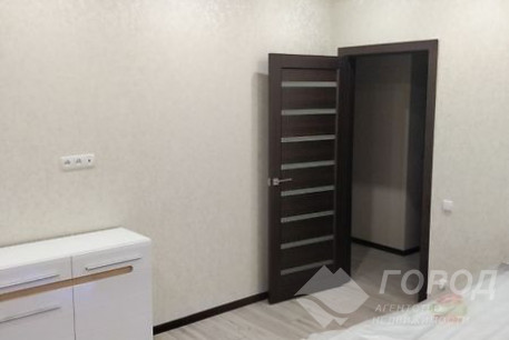 Продам 1-кімнатну квартиру, Гагарина проспект, Защитников Украины метро (Площадь Восстания), Код: 266427/26