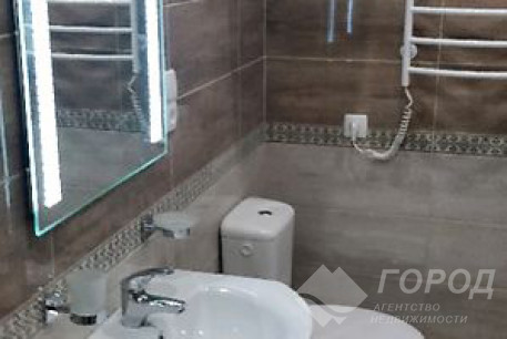 Продам 1-кімнатну квартиру, Гагарина проспект, Защитников Украины метро (Площадь Восстания), Код: 266427/26