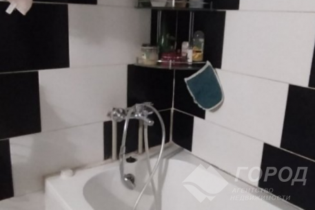 Продам 1-кімнатну квартиру, Центральный рынок, Код: 266788/14