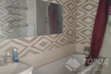 Продам 2-х кімнатну квартиру в новобудові, Центральный рынок, Локомотив, Код: 266788/40