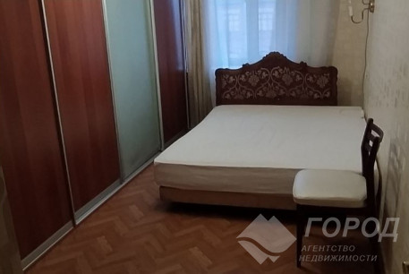 Продам 3-х кімнатну квартиру, Центральный рынок, Код: 266788/46