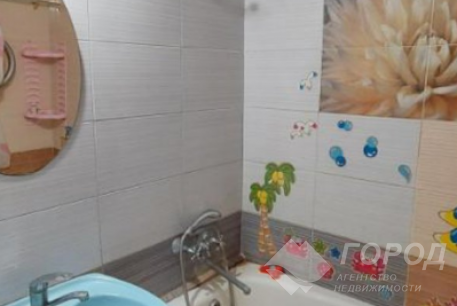 Продам дом, Новые дома, Харьковских Дивизий ул., Код: 266870/92