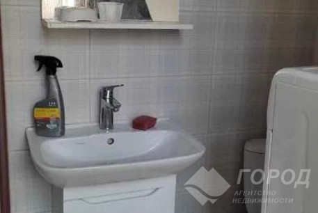 Сдам гостинку, Центр, Площадь Конституции метро (Советская), Код: 269335/4