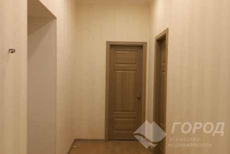 Продам 2-х кімнатну квартиру, Центр, Код: 274049/14