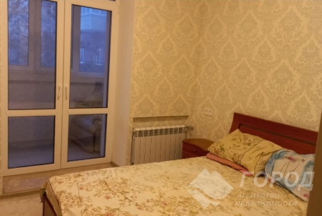 Продам 2-х кімнатну квартиру, Центр, Код: 274049/14