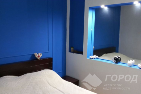 Продам 1-кімнатну квартиру, Центральный рынок, Код: 274049/57