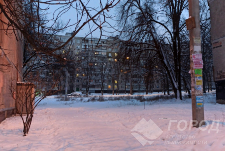 Продам 3-х кімнатну квартиру, Салтовка, Код: 281433/8