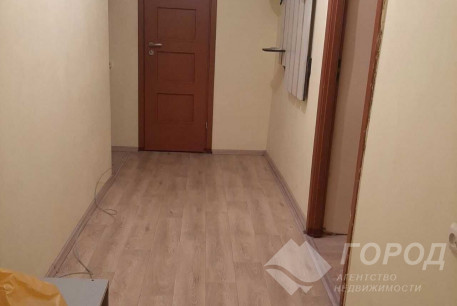 Продам 1-кімнатну квартиру, Новые дома, Дворец спорта, Код: 290782/9