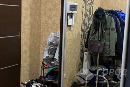 Продам 2-х кімнатну квартиру, Центр, Код: 298806/11