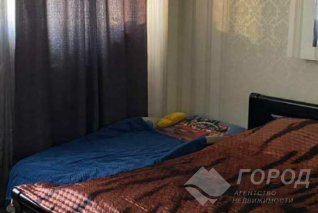 Продам 2-х кімнатну квартиру, Центр, Код: 298806/11