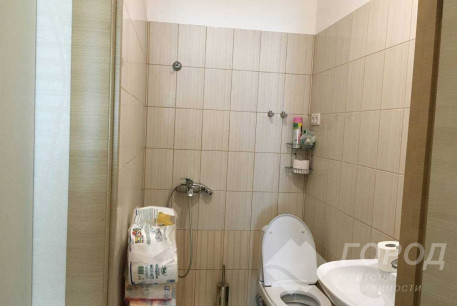 Продам 1-кімнатну квартиру, Центр, Код: 310761/7