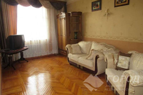 Сдам 3-х кімнатну квартиру, Центральный рынок, Южный вокзал метро, Код: 313471/5