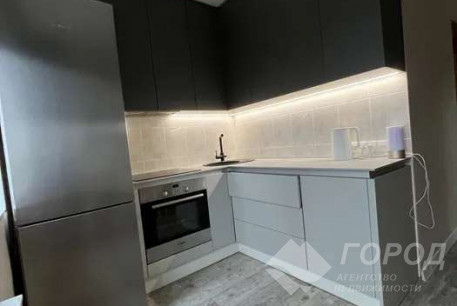 Продам 3-х кімнатну квартиру, Алексеевка, Код: 320737/3